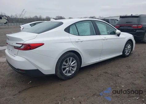 2026 Toyota Camry Le z USA, uszkodzony, nr VIN 4T1DAACKXTU654207